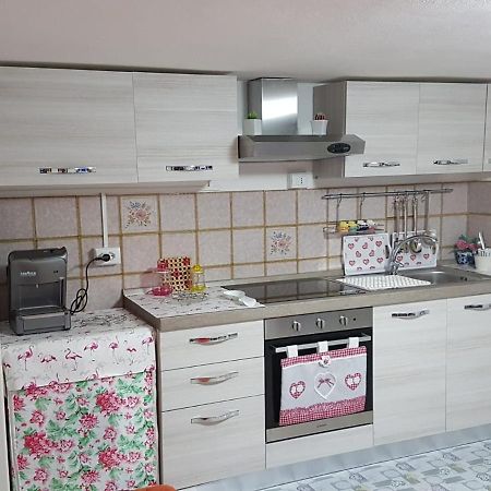Sole...Mare...E...Spiaggie Bianche! Apartment Vada Luaran gambar